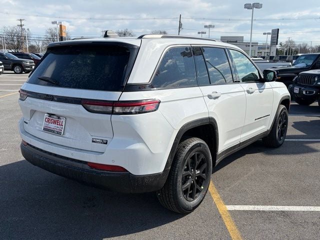 2026 Jeep Grand Cherokee GRAND CHEROKEE LAREDO ALTITUDE 4X4