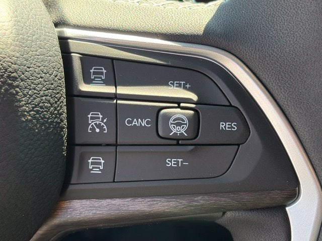 2027 Jeep Grand Cherokee Limited