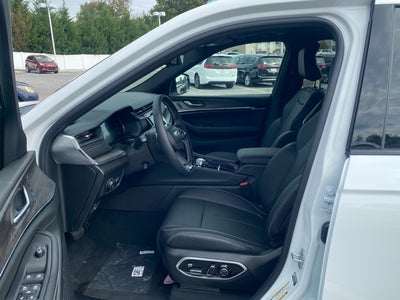 2025 Jeep Grand Cherokee GRAND CHEROKEE OVERLAND 4X4