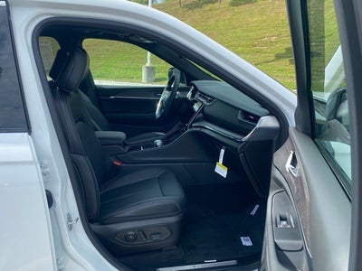 2025 Jeep Grand Cherokee GRAND CHEROKEE OVERLAND 4X4