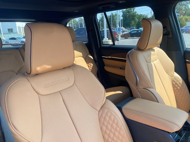 2025 Jeep Grand Cherokee GRAND CHEROKEE SUMMIT 4X4