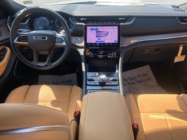 2025 Jeep Grand Cherokee GRAND CHEROKEE SUMMIT 4X4