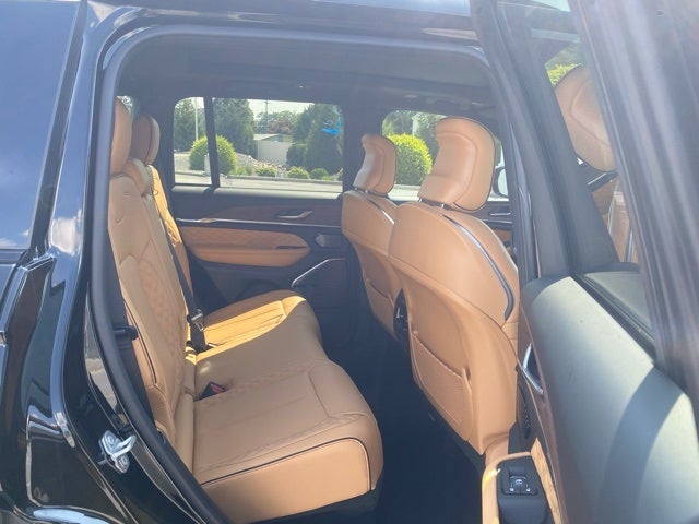 2025 Jeep Grand Cherokee GRAND CHEROKEE SUMMIT 4X4