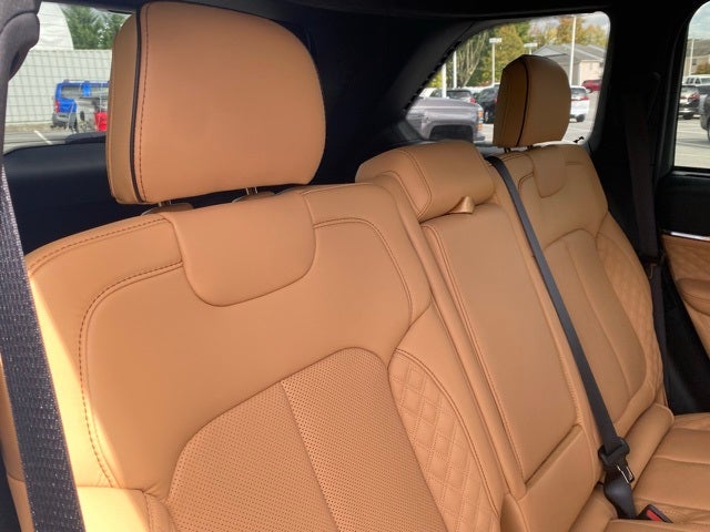 2025 Jeep Grand Cherokee GRAND CHEROKEE SUMMIT RESERVE 4X4