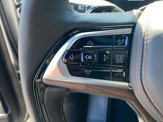 2025 Jeep Grand Cherokee GRAND CHEROKEE SUMMIT 4X4