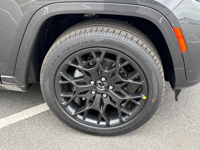2026 Jeep Grand Cherokee GRAND CHEROKEE SUMMIT 4X4
