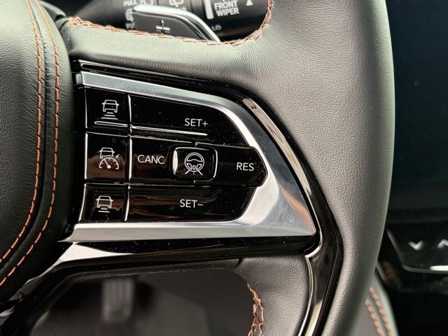 2026 Jeep Grand Cherokee GRAND CHEROKEE SUMMIT 4X4