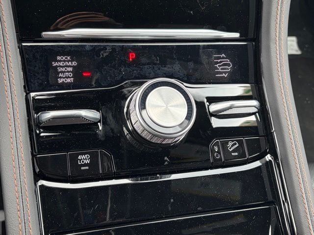 2026 Jeep Grand Cherokee GRAND CHEROKEE SUMMIT 4X4