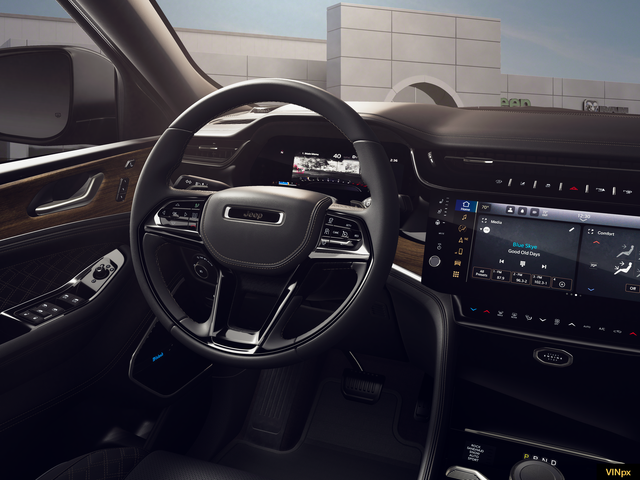 2026 Jeep Grand Cherokee GRAND CHEROKEE SUMMIT 4X4