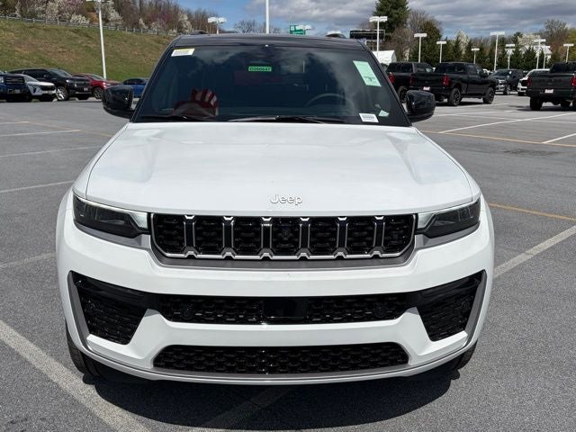 2026 Jeep Grand Cherokee GRAND CHEROKEE SUMMIT 4X4