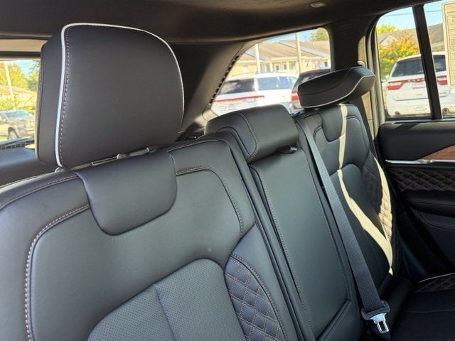 2027 Jeep Grand Cherokee GRAND CHEROKEE SUMMIT 4X4