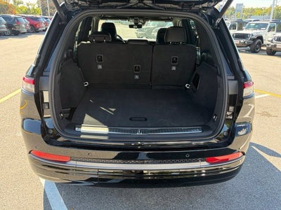 2027 Jeep Grand Cherokee GRAND CHEROKEE SUMMIT 4X4