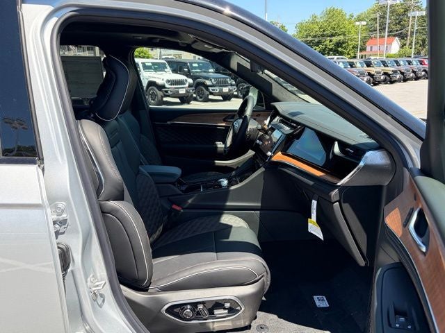 2026 Jeep Grand Cherokee GRAND CHEROKEE SUMMIT 4X4