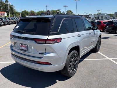 2026 Jeep Grand Cherokee GRAND CHEROKEE SUMMIT 4X4