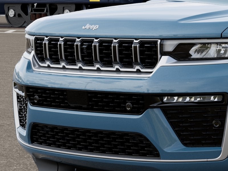 2027 Jeep Grand Cherokee GRAND CHEROKEE SUMMIT 4X4
