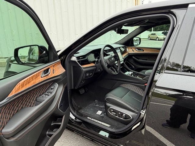2026 Jeep Grand Cherokee GRAND CHEROKEE SUMMIT 4X4