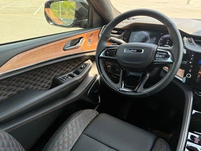 2026 Jeep Grand Cherokee GRAND CHEROKEE SUMMIT 4X4