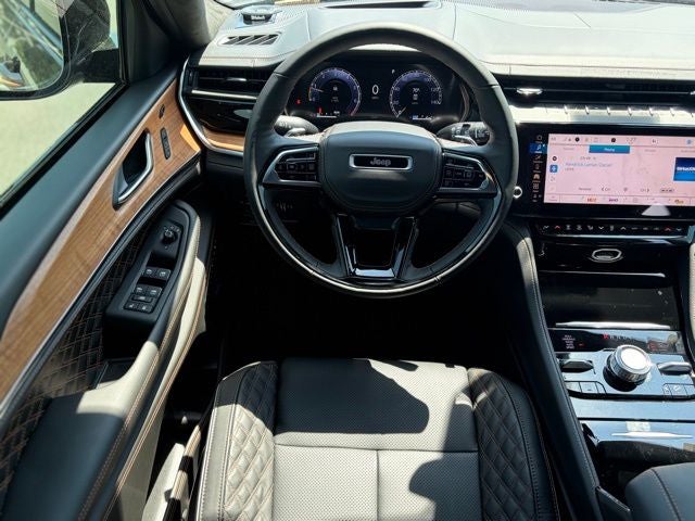 2026 Jeep Grand Cherokee GRAND CHEROKEE SUMMIT 4X4