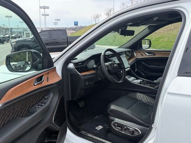 2026 Jeep Grand Cherokee GRAND CHEROKEE SUMMIT 4X4