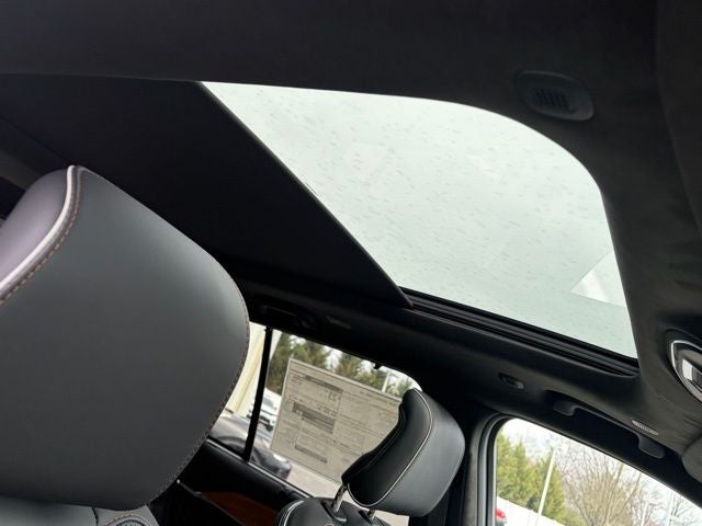 2026 Jeep Grand Cherokee GRAND CHEROKEE SUMMIT 4X4