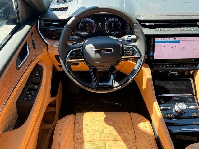 2026 Jeep Grand Cherokee GRAND CHEROKEE SUMMIT 4X4