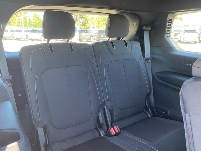 2025 Jeep Grand Cherokee GRAND CHEROKEE L LAREDO X 4X4