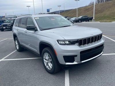 2025 Jeep Grand Cherokee GRAND CHEROKEE L LAREDO X 4X4