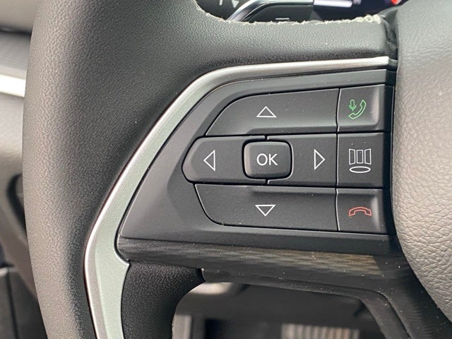 2025 Jeep Grand Cherokee GRAND CHEROKEE L LAREDO X 4X4