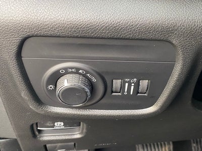 2025 Jeep Grand Cherokee GRAND CHEROKEE L LAREDO X 4X4