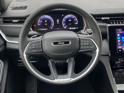 2025 Jeep Grand Cherokee GRAND CHEROKEE L LAREDO X 4X4