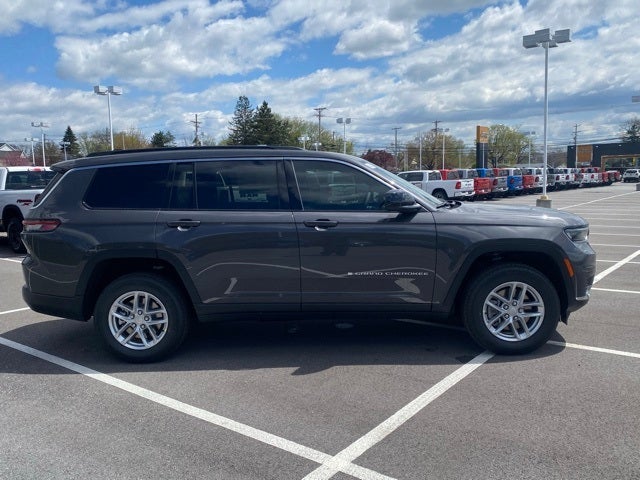 2025 Jeep Grand Cherokee GRAND CHEROKEE L LAREDO 4X4