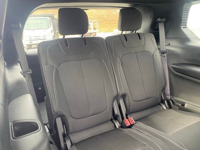 2025 Jeep Grand Cherokee GRAND CHEROKEE L LAREDO X 4X4