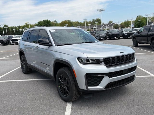 2026 Jeep Grand Cherokee GRAND CHEROKEE L LAREDO ALTITUDE 4X4