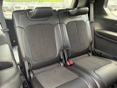 2026 Jeep Grand Cherokee GRAND CHEROKEE L LAREDO ALTITUDE 4X4