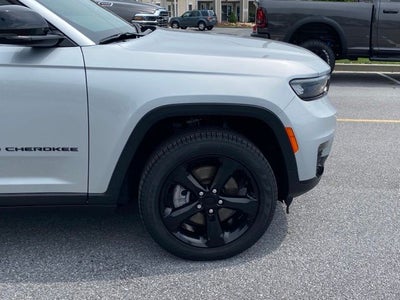 2025 Jeep Grand Cherokee L Limited 4x4