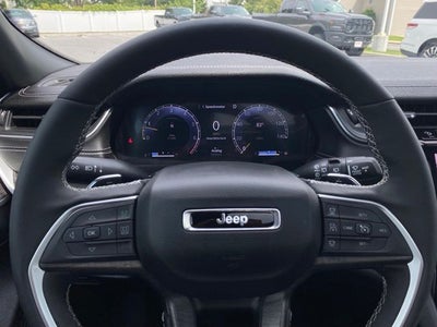 2025 Jeep Grand Cherokee L Limited 4x4