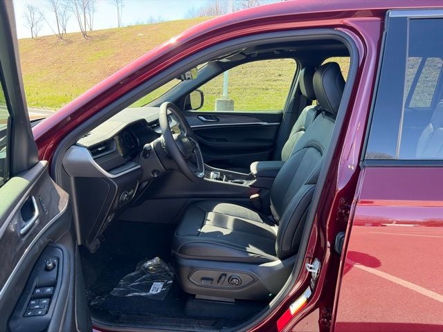 2026 Jeep Grand Cherokee GRAND CHEROKEE L LIMITED RESERVE 4X4