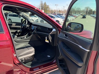 2026 Jeep Grand Cherokee GRAND CHEROKEE L LIMITED RESERVE 4X4