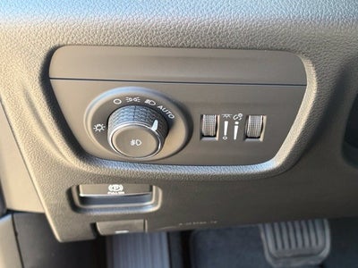 2027 Jeep Grand Cherokee GRAND CHEROKEE L LIMITED RESERVE 4X4
