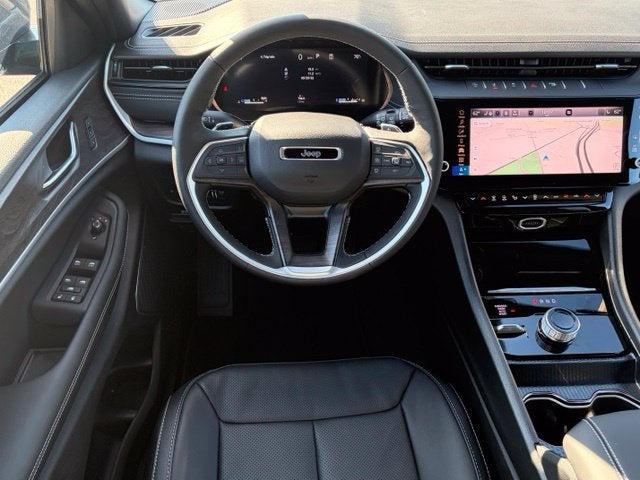 2027 Jeep Grand Cherokee GRAND CHEROKEE L LIMITED RESERVE 4X4