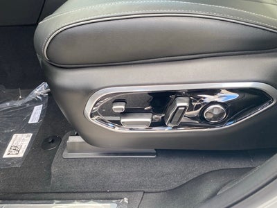 2025 Jeep Grand Cherokee GRAND CHEROKEE L OVERLAND 4X4