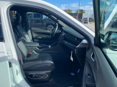 2025 Jeep Grand Cherokee GRAND CHEROKEE L OVERLAND 4X4