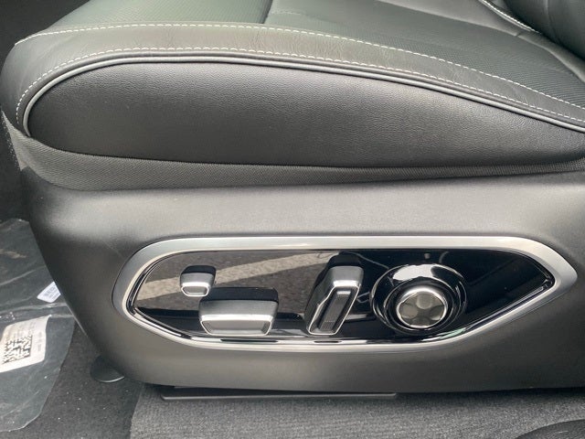 2025 Jeep Grand Cherokee GRAND CHEROKEE L OVERLAND 4X4