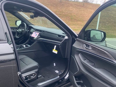 2025 Jeep Grand Cherokee GRAND CHEROKEE L OVERLAND 4X4