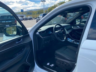 2025 Jeep Grand Cherokee GRAND CHEROKEE L OVERLAND 4X4