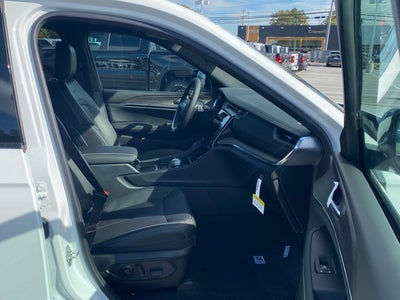 2025 Jeep Grand Cherokee GRAND CHEROKEE L OVERLAND 4X4