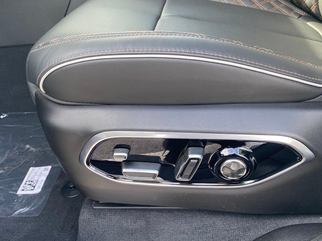 2025 Jeep Grand Cherokee GRAND CHEROKEE L SUMMIT RESERVE 4X4