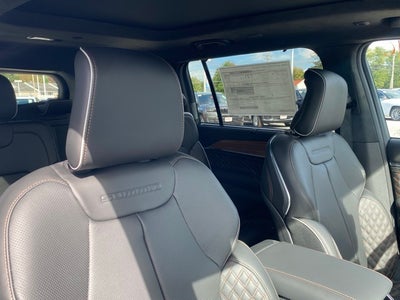 2025 Jeep Grand Cherokee GRAND CHEROKEE L SUMMIT RESERVE 4X4