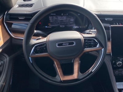 2025 Jeep Grand Cherokee GRAND CHEROKEE L SUMMIT RESERVE 4X4
