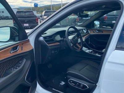 2025 Jeep Grand Cherokee GRAND CHEROKEE L SUMMIT RESERVE 4X4